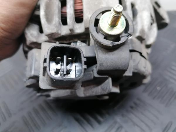 Alternator TOYOTA Corolla Hatchback (_E12_) Imagem-4