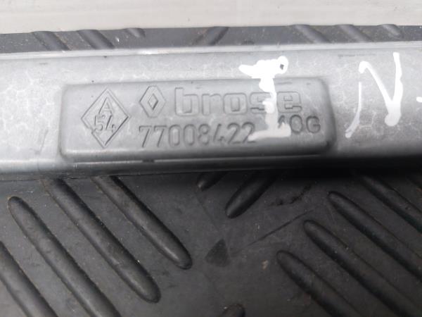 Alzavetro anteriore destro RENAULT Clio II (BB0/1/2_, CB0/1/2_) Imagem-2