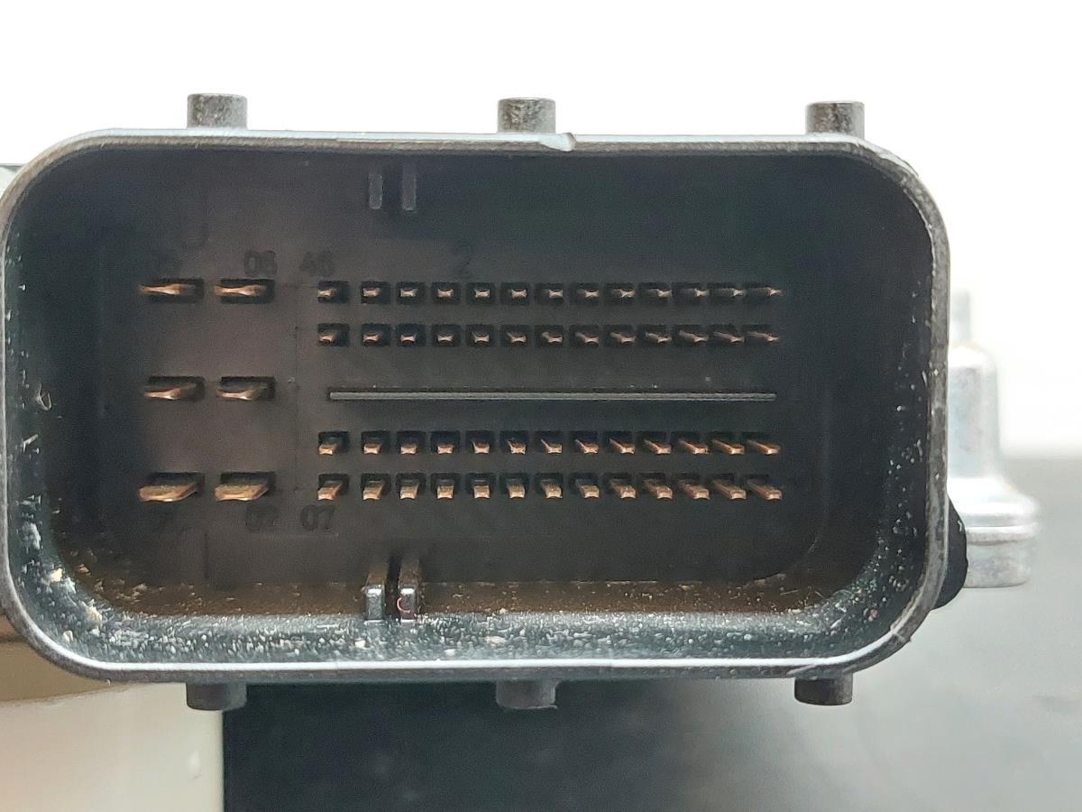 Engine control unit / ECU BMW 5 (E60) Imagem-4