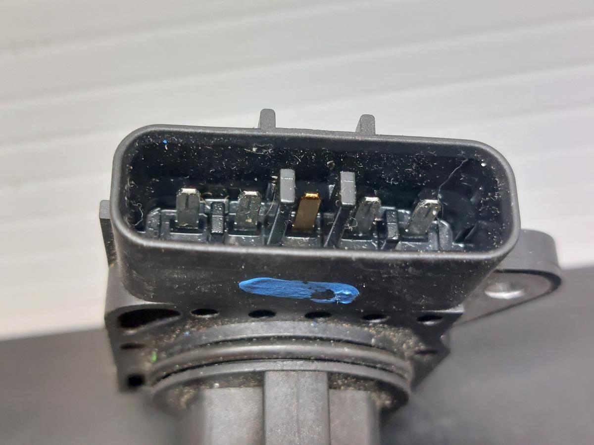 Mass Air Flow Sensor (MAF) TOYOTA Corolla Hatchback (_E12_) Imagem-3