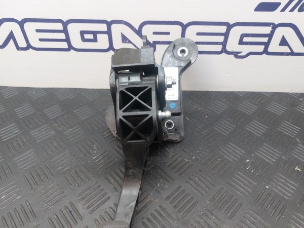 Pedal PEUGEOT 208 II Imagem-2