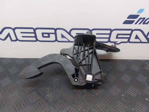 Pedal PEUGEOT 208 II Imagem-5