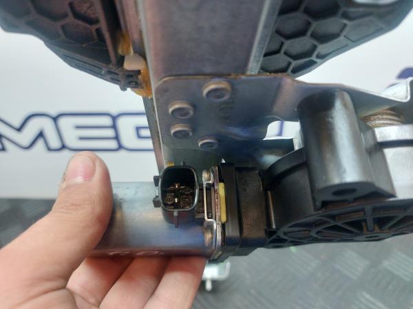 Elevador vidros trás direito DACIA Sandero II (5S_) Imagem-4