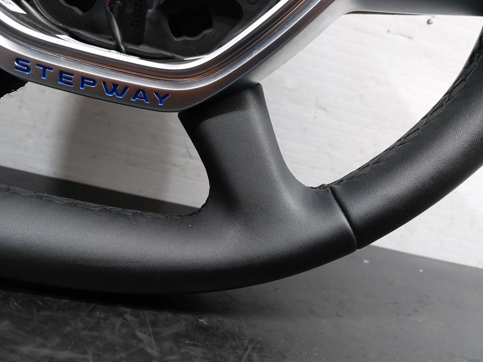 Volante de direção DACIA Sandero II (5S_) Imagem-9