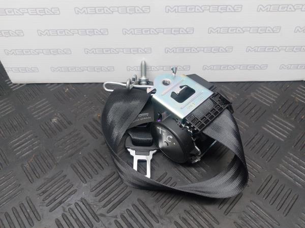 Cinto TR Centro DACIA Sandero II (5S_)