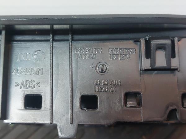 Plástico genérico DACIA Sandero II (5S_) Imagem-2