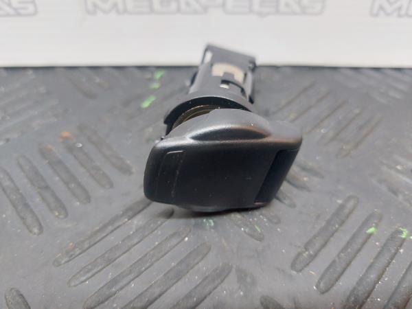 Isqueiro DACIA Sandero II (5S_) Imagem-1