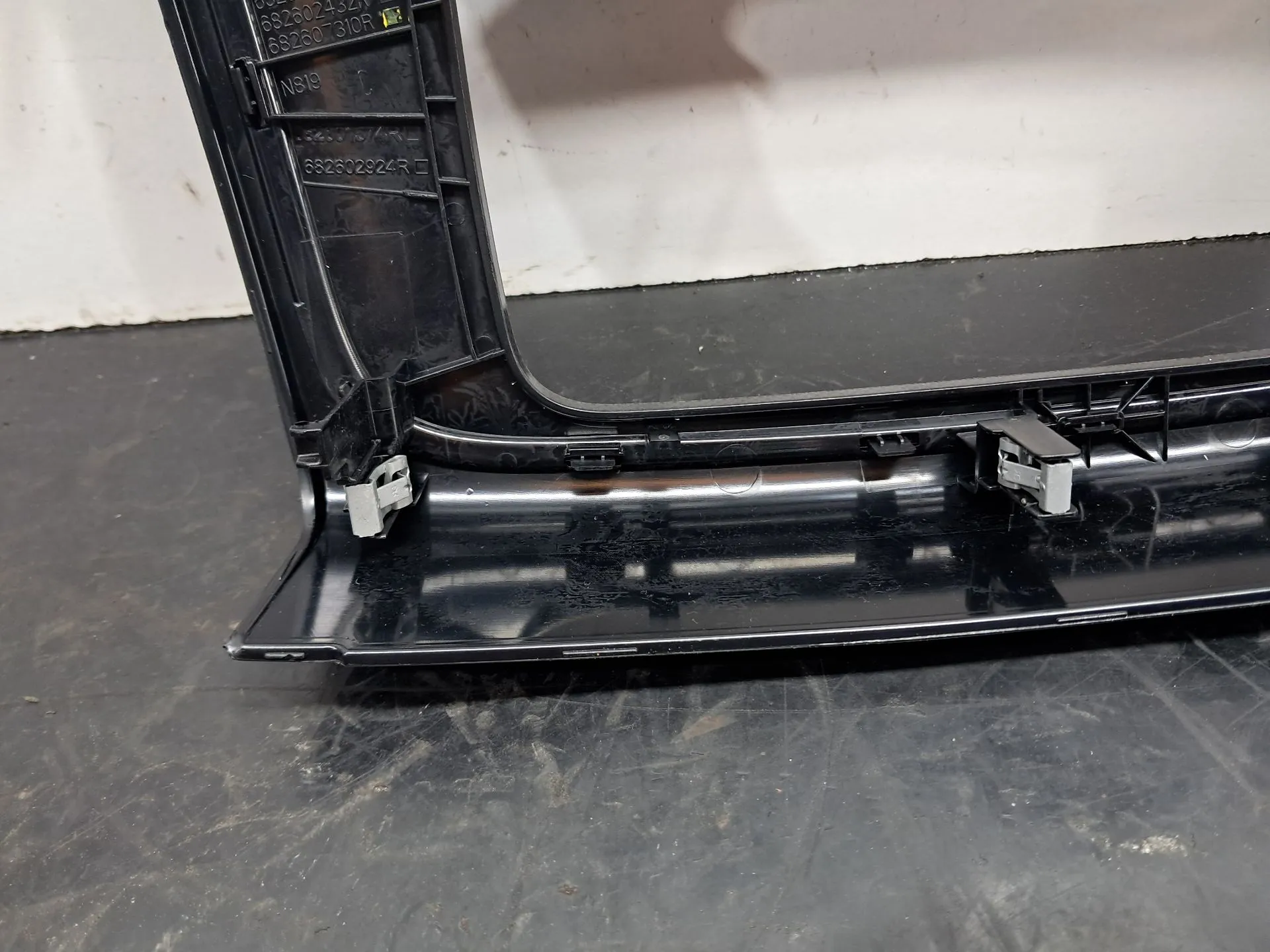 Moldura da consola central / rádio / aro DACIA Sandero II (5S_) Imagem-5