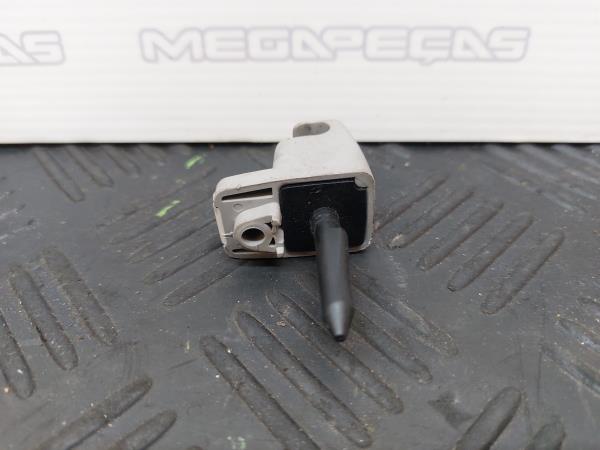 Supporto aletta parasole lato destro BMW X3 (E83) Imagem-1