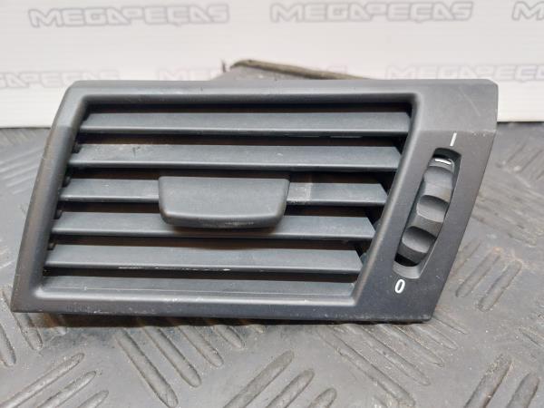 Diffuser / air vent BMW X3 (E83) Imagem-1