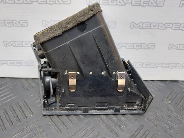 Diffuser / air vent BMW X3 (E83) Imagem-4