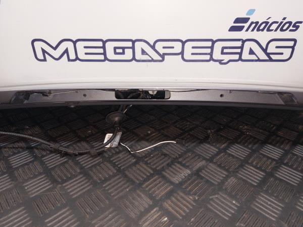 Becquet de coffre BMW X3 (E83) Imagem-1