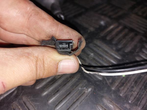 Becquet de coffre BMW X3 (E83) Imagem-3