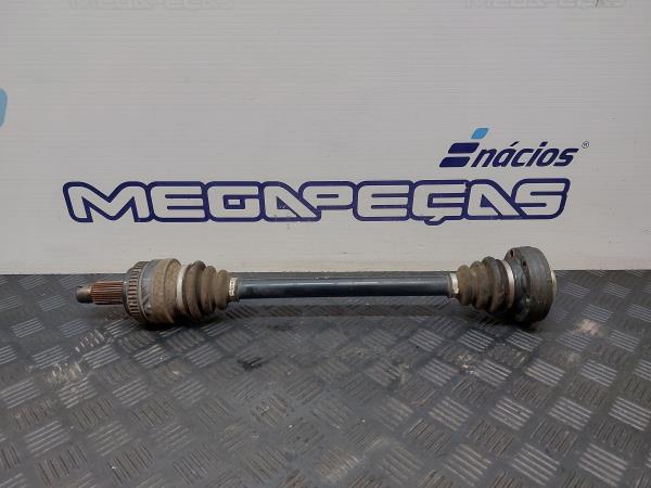 Transmissão trás esquerda BMW X3 (E83)