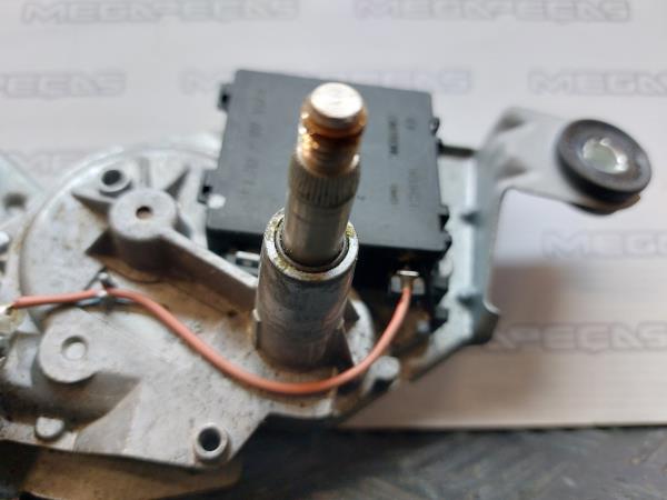 Essuie-glace moteur arrière BMW X3 (E83) Imagem-2