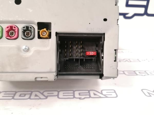 Rádio / auto-rádio MERCEDES-BENZ Classe A (W176) Imagem-7