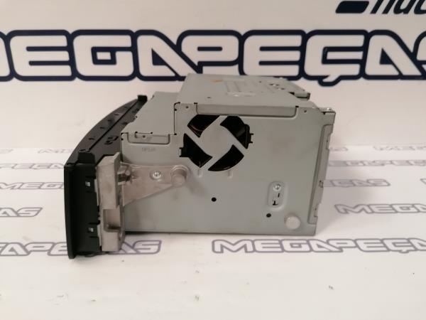 Rádio / auto-rádio MERCEDES-BENZ Classe A (W176) Imagem-9