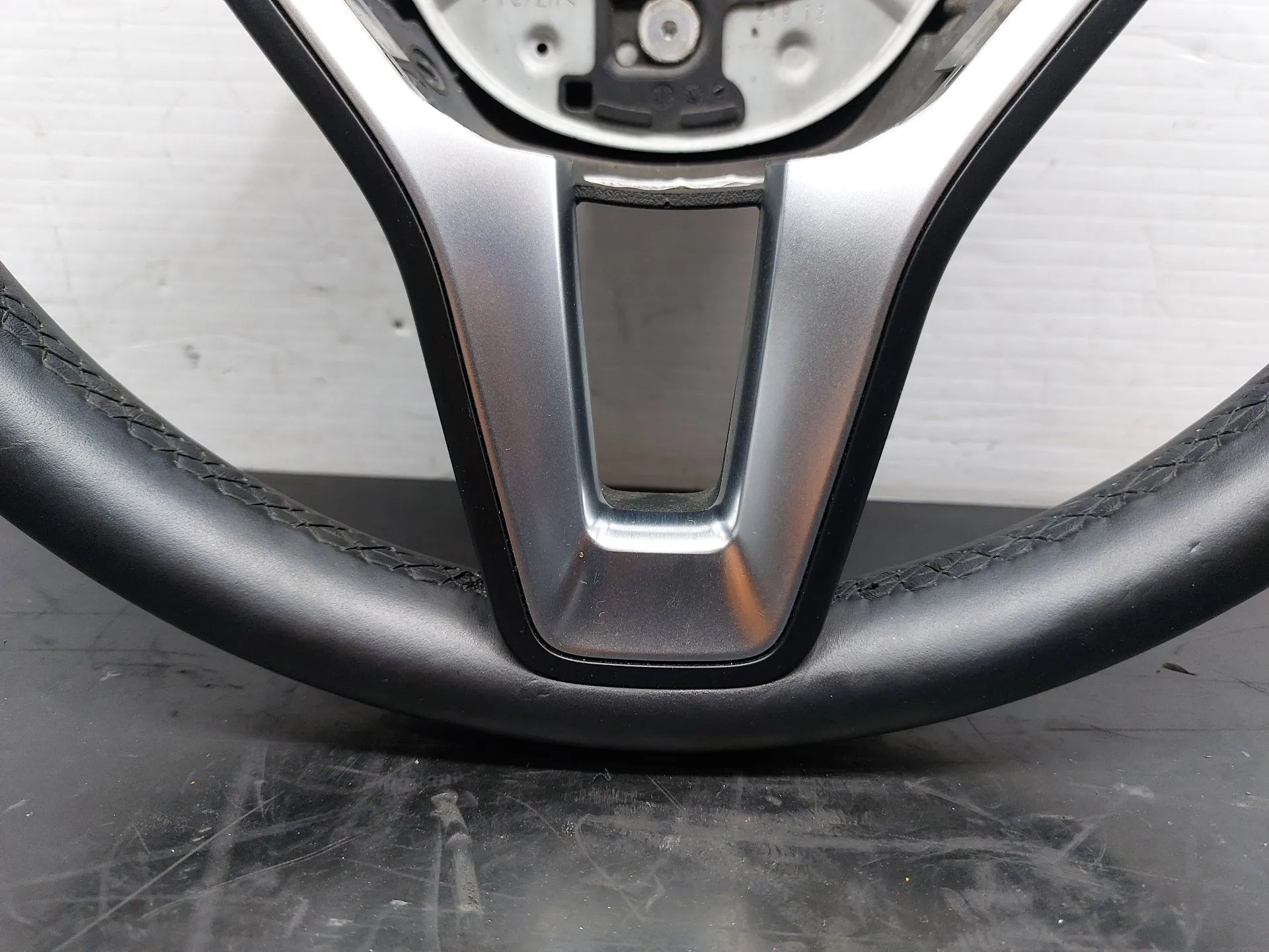 Volante MERCEDES-BENZ Classe A (W176) Imagem-1
