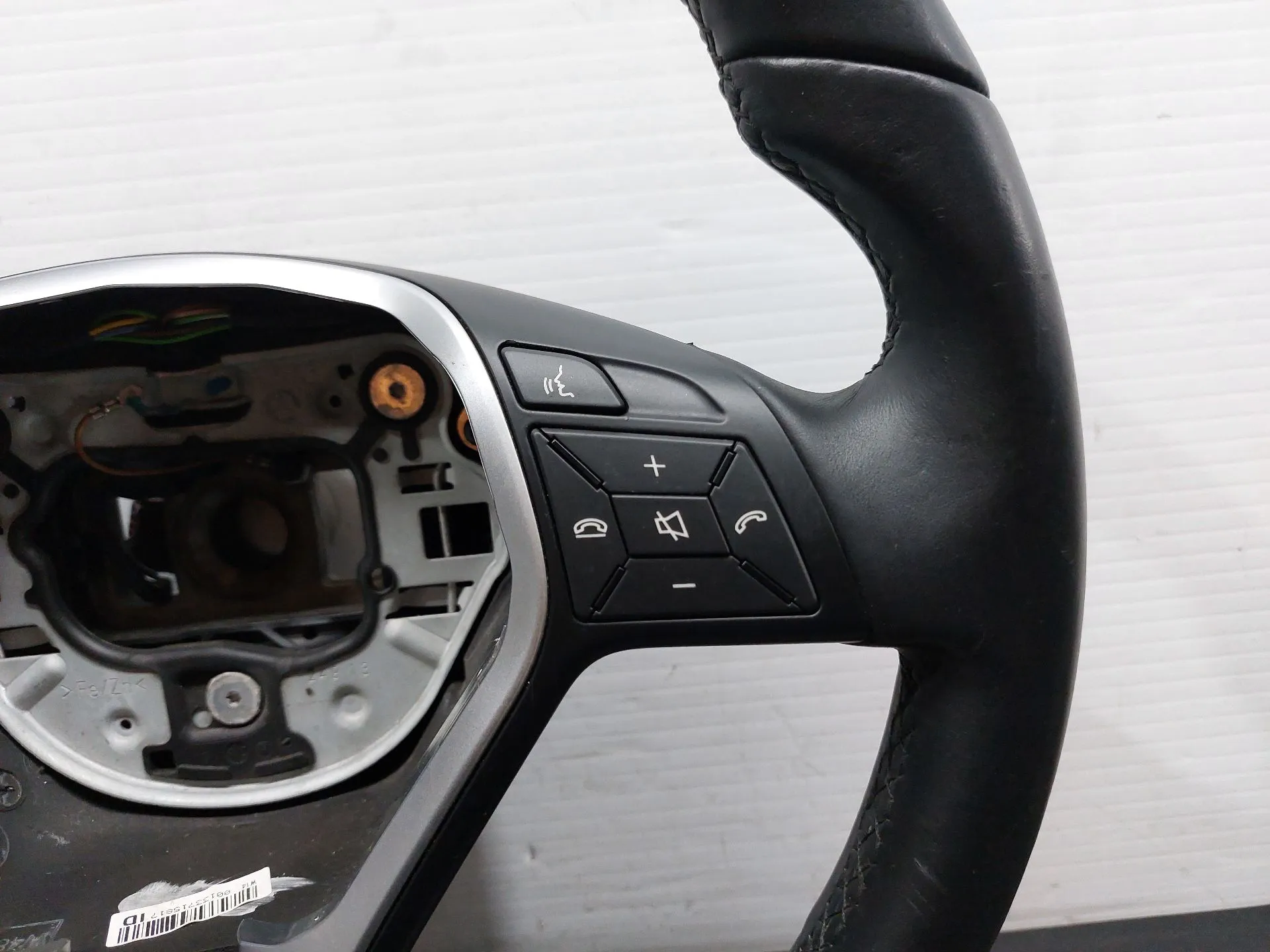 Volante MERCEDES-BENZ Classe A (W176) Imagem-7
