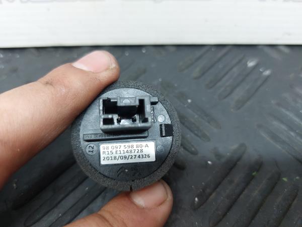 Antenna PEUGEOT 308 SW II Imagem-3