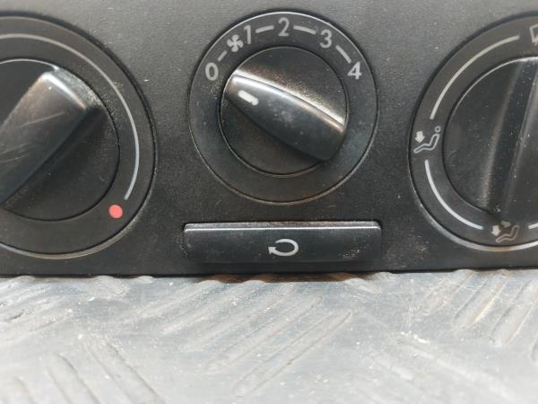 Commande chauffage VOLKSWAGEN Golf IV (1J1) Imagem-2