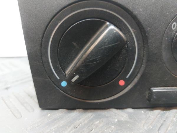 Commande chauffage VOLKSWAGEN Golf IV (1J1) Imagem-3