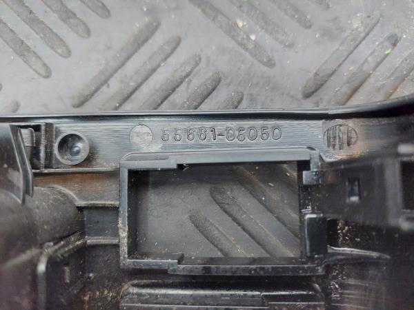 Difusor / saída de ar TOYOTA Avensis Sedan (_T22_) Imagem-7