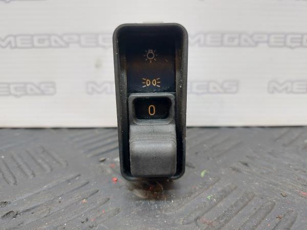 Pulsante / interruttore luci BMW 8 (E31)