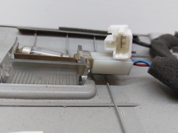 Guantera KIA Ceed SW (ED) Imagem-7