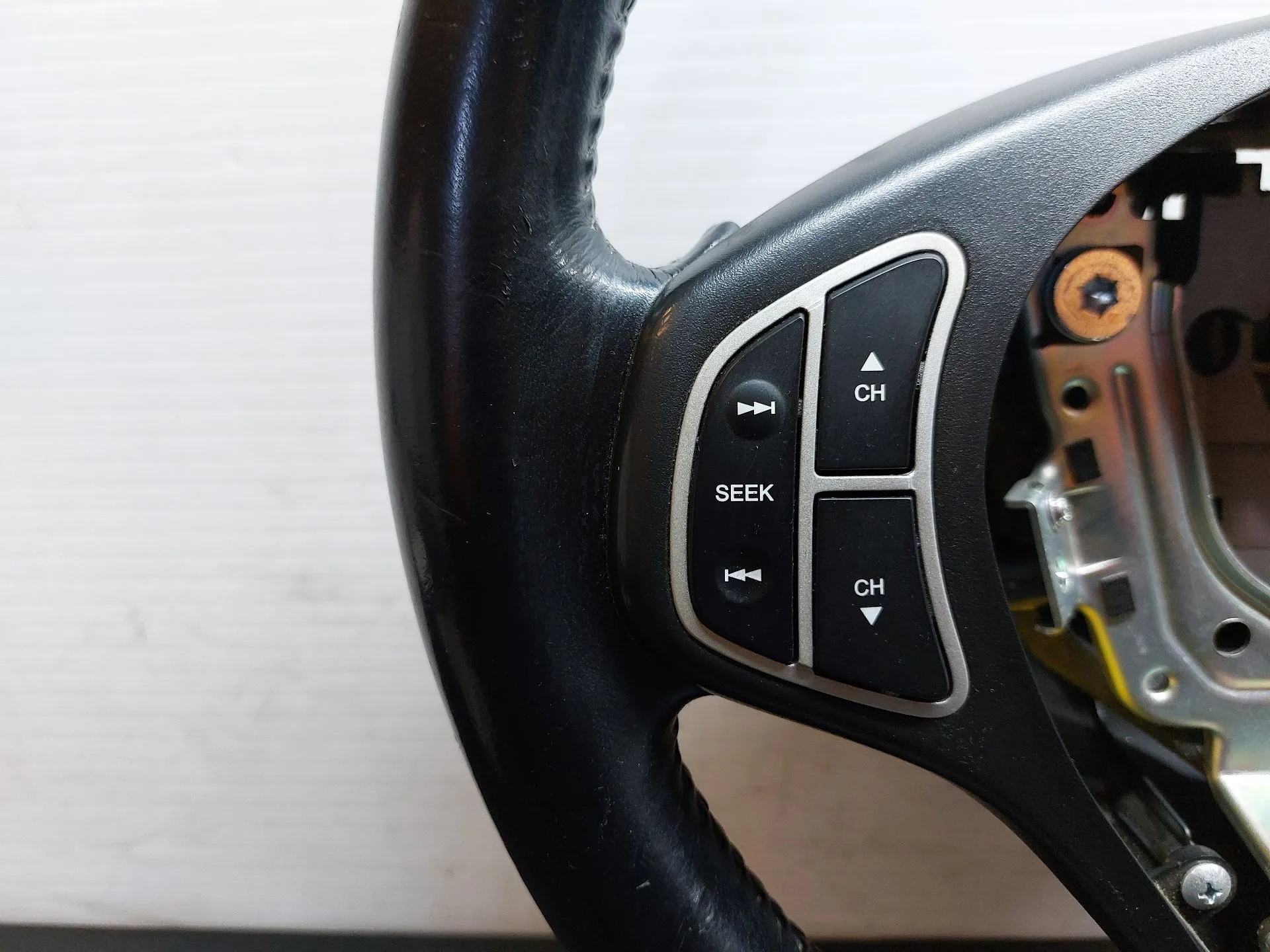 Volante de dirección KIA Ceed SW (ED) Imagem-3