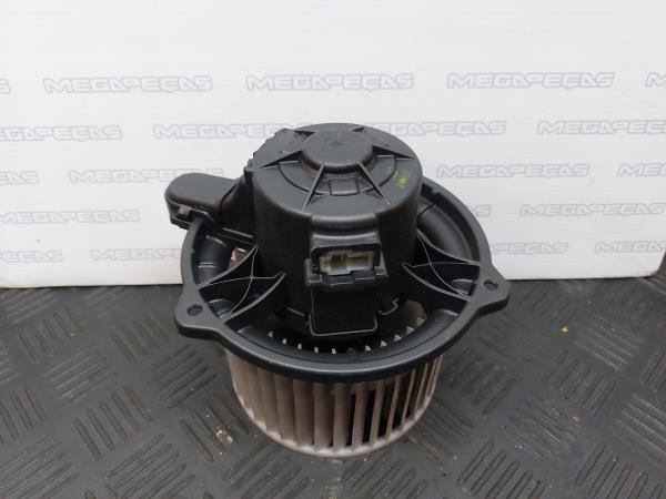 Motor de calefacción KIA Ceed SW (ED)