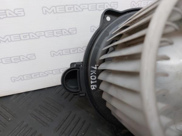 Motor de calefacción KIA Ceed SW (ED) Imagem-3