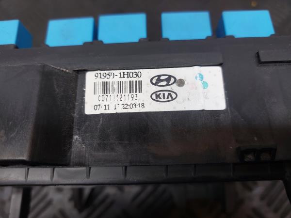 Fuse box / SAM / BSI KIA Ceed SW (ED) Imagem-5