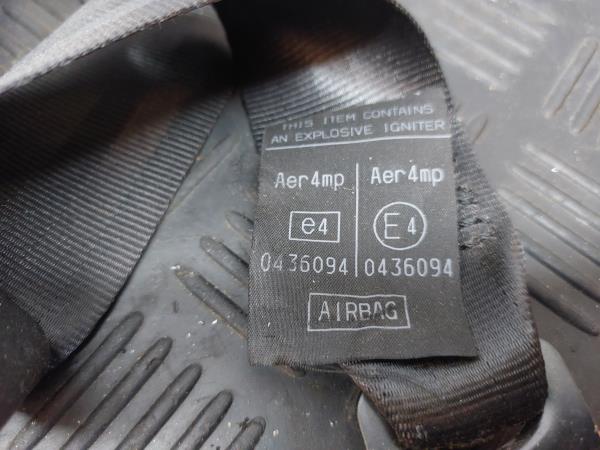 Cintura Pretensionatore anteriore destra KIA Ceed SW (ED) Imagem-1