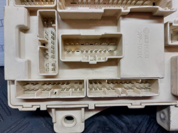 Caja fusibles / SAM / BSI KIA Ceed SW (ED) Imagem-4