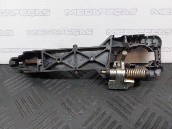 Supporto maniglia porta posteriore destra KIA Ceed SW (ED) Imagem-1