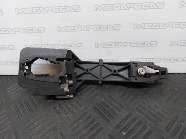 Soporte Manija puerta Delantera Izquierda KIA Ceed SW (ED)