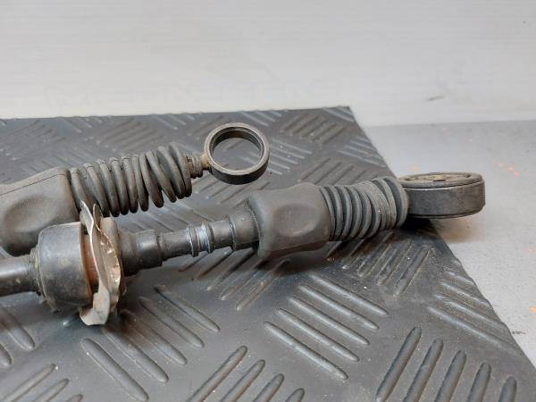 Selector de caja de cambios KIA Ceed SW (ED) Imagem-1