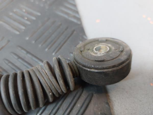 Selector de caja de cambios KIA Ceed SW (ED) Imagem-2