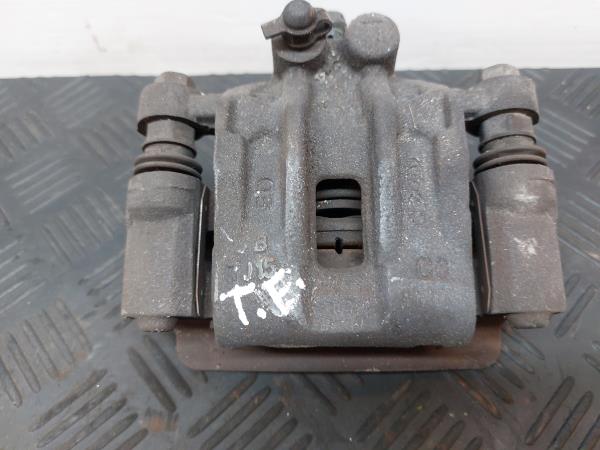 Pinza de freno Trasero Izquierdo KIA Ceed SW (ED) Imagem-1