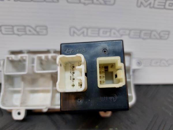 Botón / interruptor de luces KIA Ceed SW (ED) Imagem-3
