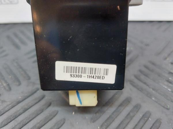 Botón / interruptor de luces KIA Ceed SW (ED) Imagem-4