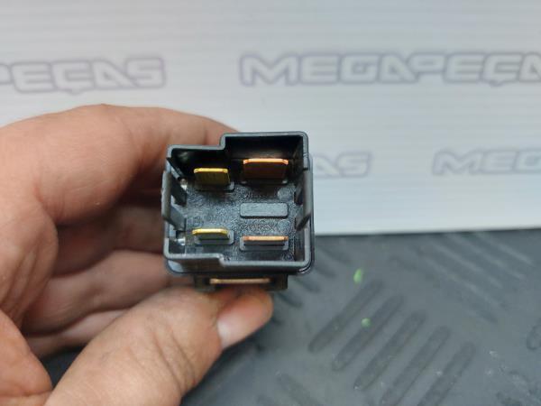 Pulsante / interruttore elettromeccanico KIA Ceed SW (ED) Imagem-2