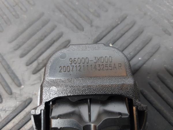 Sensor de lluvia KIA Ceed SW (ED) Imagem-2