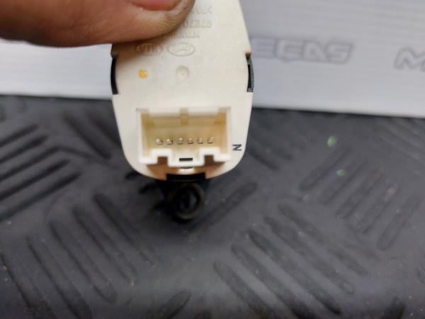 Sensor de temperatura KIA Ceed SW (ED) Imagem-3