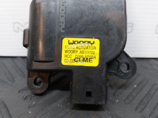 Motor del compuerta de la calefacción KIA Ceed SW (ED) Imagem-1