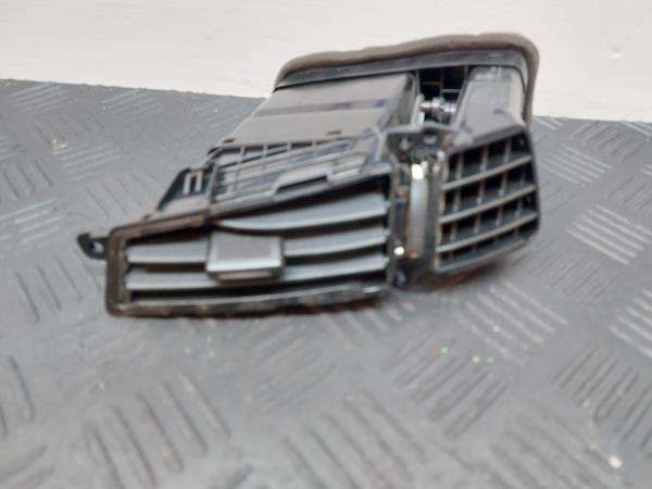 Difusor / salida de aire KIA Ceed SW (ED)