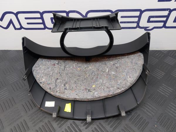Instrument Clusters Bezel KIA Ceed SW (ED) Imagem-2