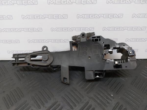 Suporte puxador porta trás direito BMW 1 (E87) | 2003 - 2013