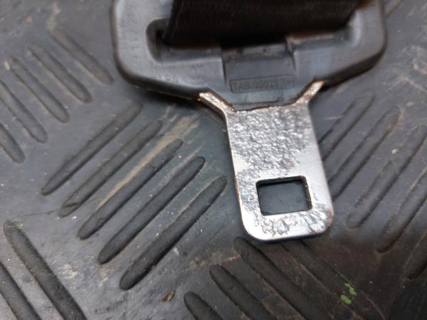 Left front seatbelt pretensioner BMW 1 (E87) Imagem-8